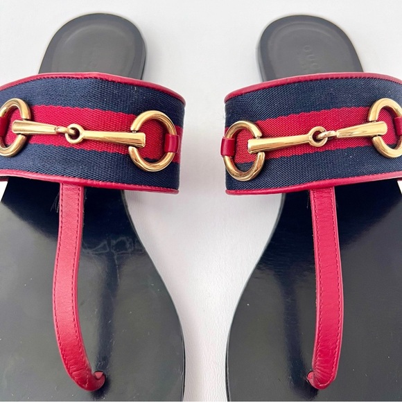 GUCCI || Horsebit Red Blue Web Stripe Black Leather Thong Sandal Flat EU 39 US 9 - Picture 2 of 15